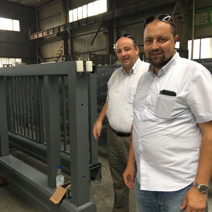 南天美力凯悬浮门怎么样